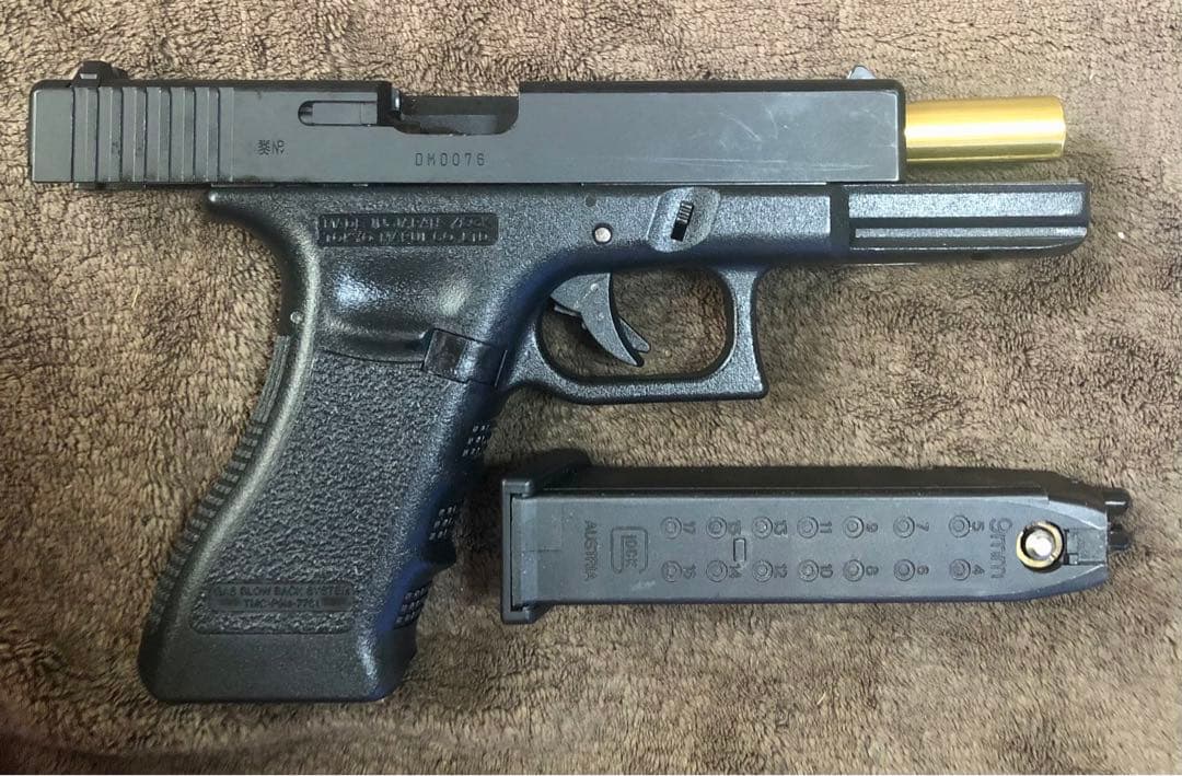 東京マルイ　ガスブローバックハンドガン グロック17 gen3 カスタム中古