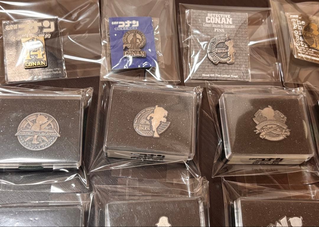 名探偵コナン　劇場版　ピンバッジ　映画　ピンズ