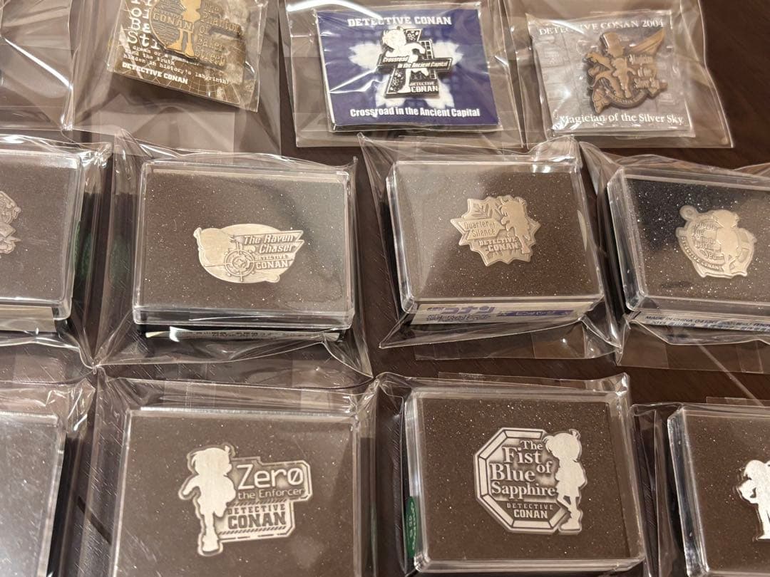 名探偵コナン　劇場版　ピンバッジ　映画　ピンズ