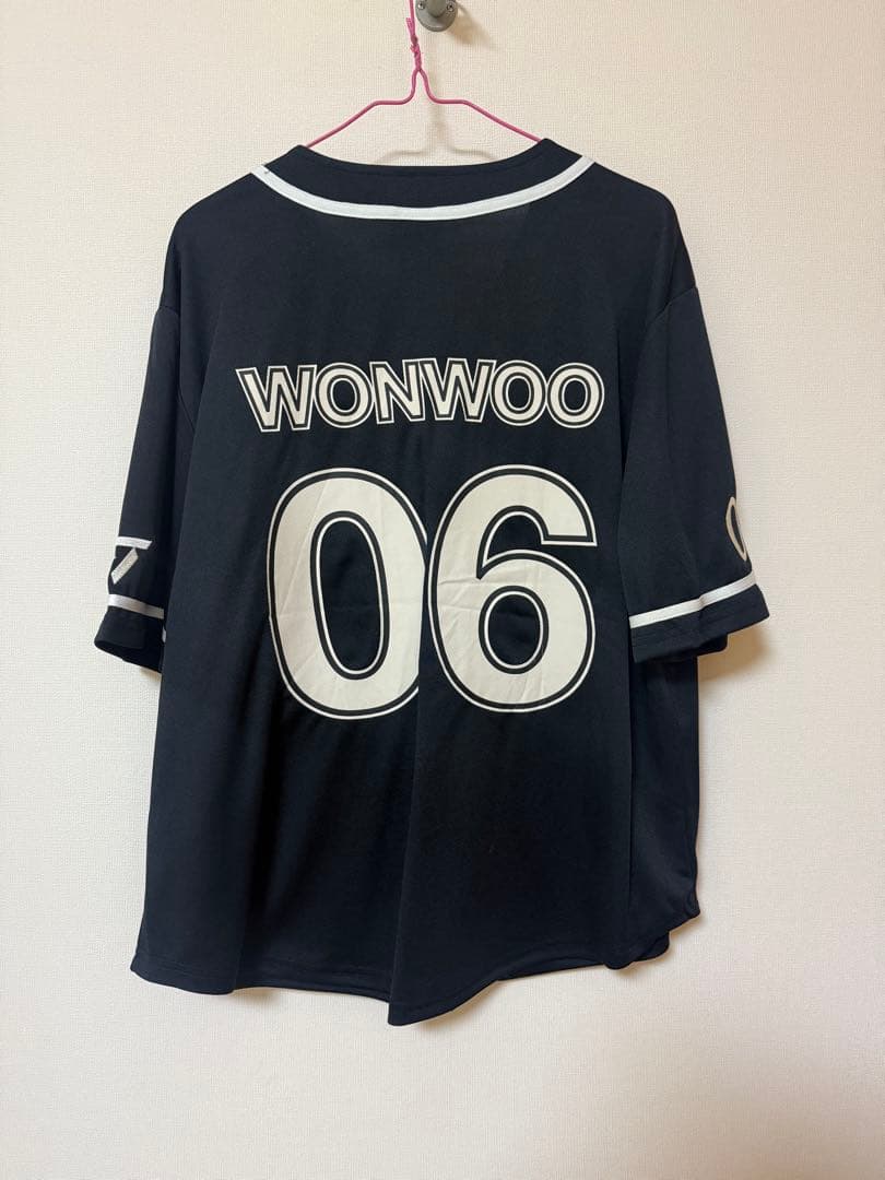 SEVENTEEN RIGHT HERE ウォヌ ユニフォームTシャツ