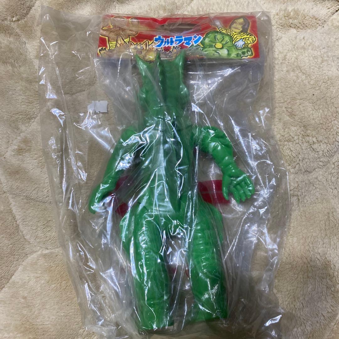 ウルトラQ 怪獣 ラゴン緑色 フィギュア