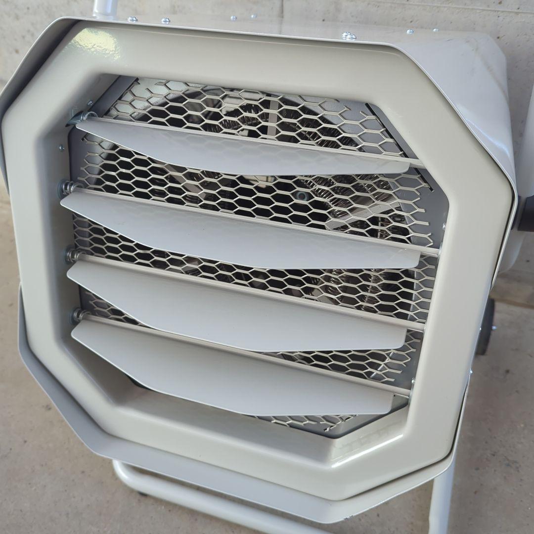 ナカトミ 電気ファンヒーター TEH-100 10000W 2022年製