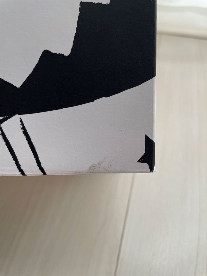 イニシャル ラブブ E The Monsters Flip With Me!!