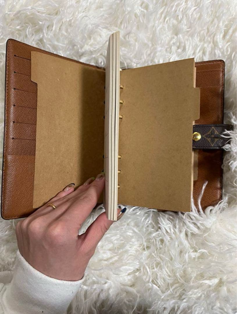 Louis Vuitton モノグラム 手帳