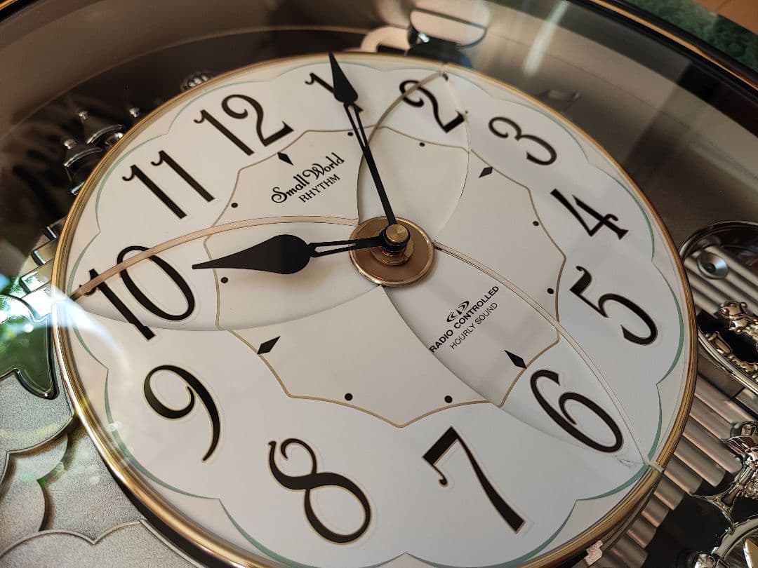 リズム時計 からくり電波掛け時計 4MN452RH