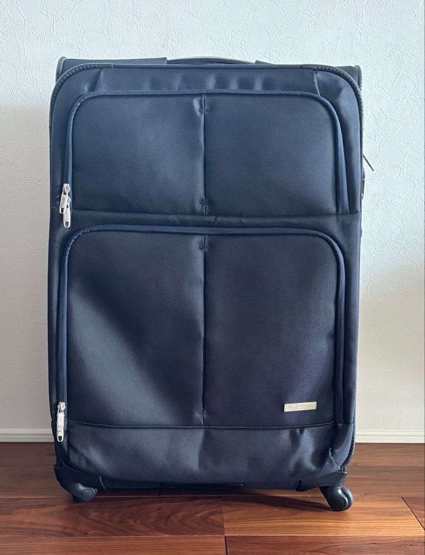 プラスワン ラゲッジ キャリーケース　TSAロック　大容量　超大型　スーツケース