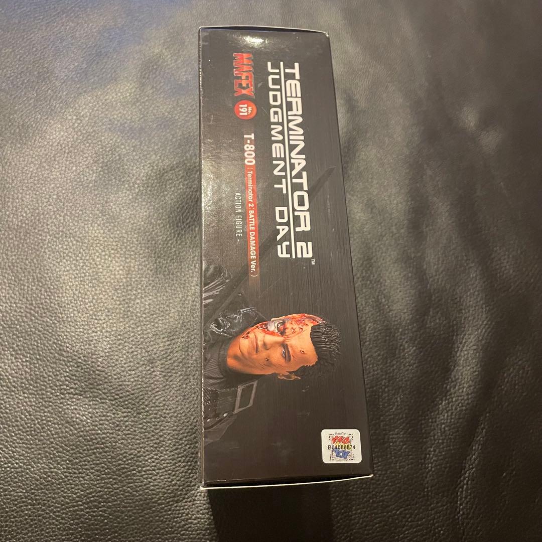 MAFEX T-800 T2 バトルダメージ Ver.ターミネーター2フィギュア