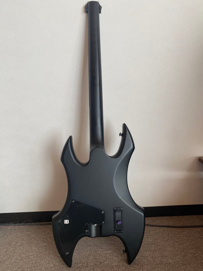 Steinberger synapse DEMON バッグ付き