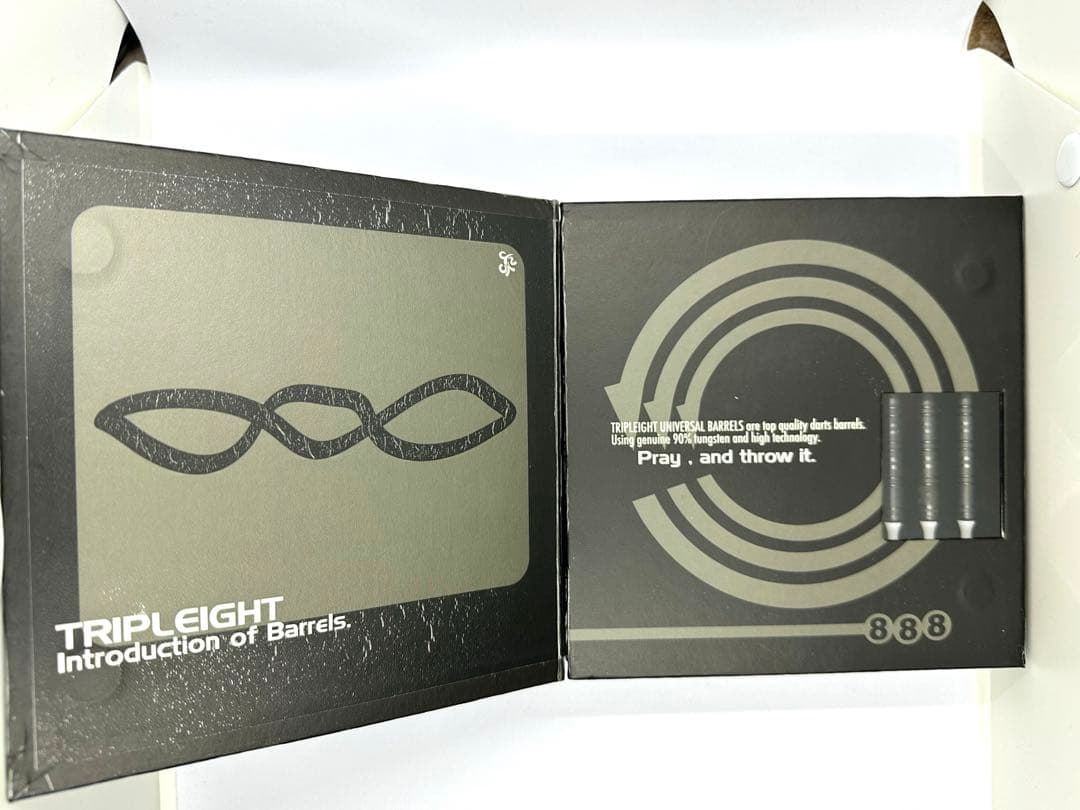 Tripleight=888  トリプレイト　SHUNRAI BLACK