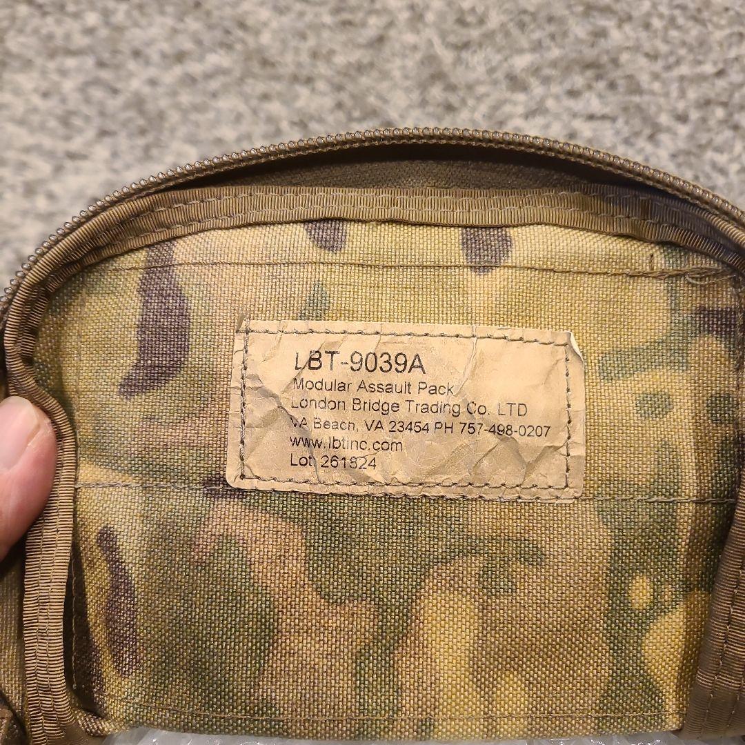 実物 LBT 9093A バックパネル