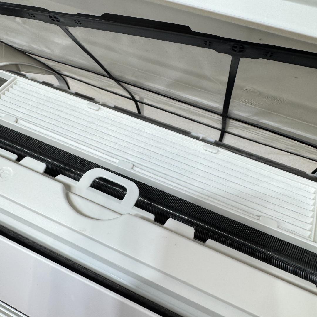 東京23区配送無料　超美品ダイキンエアコン2.2kw　6畳用　使用期間3か月