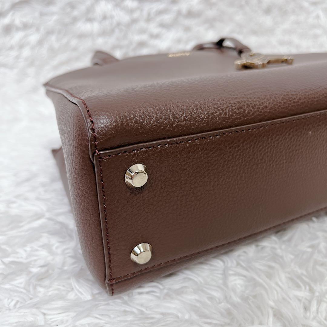 アニエスベー 2way レザーショルダーバッグ　ブラウン　チャーム ポーチ付