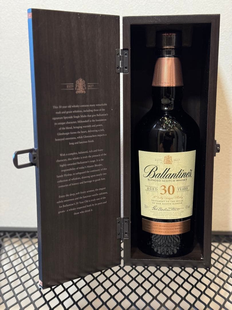 Ballantine’s　バランタイン　30年　スコッチ　ウイスキー
