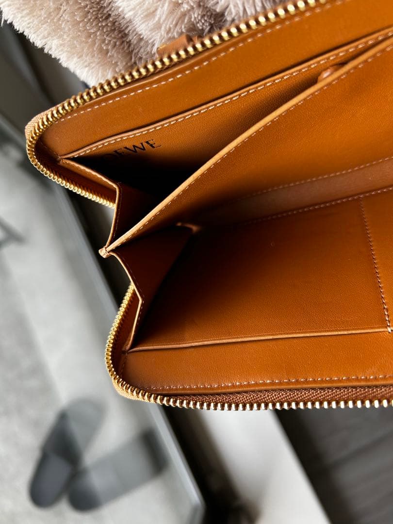 ロエベ　アマソナウォレットポシェット