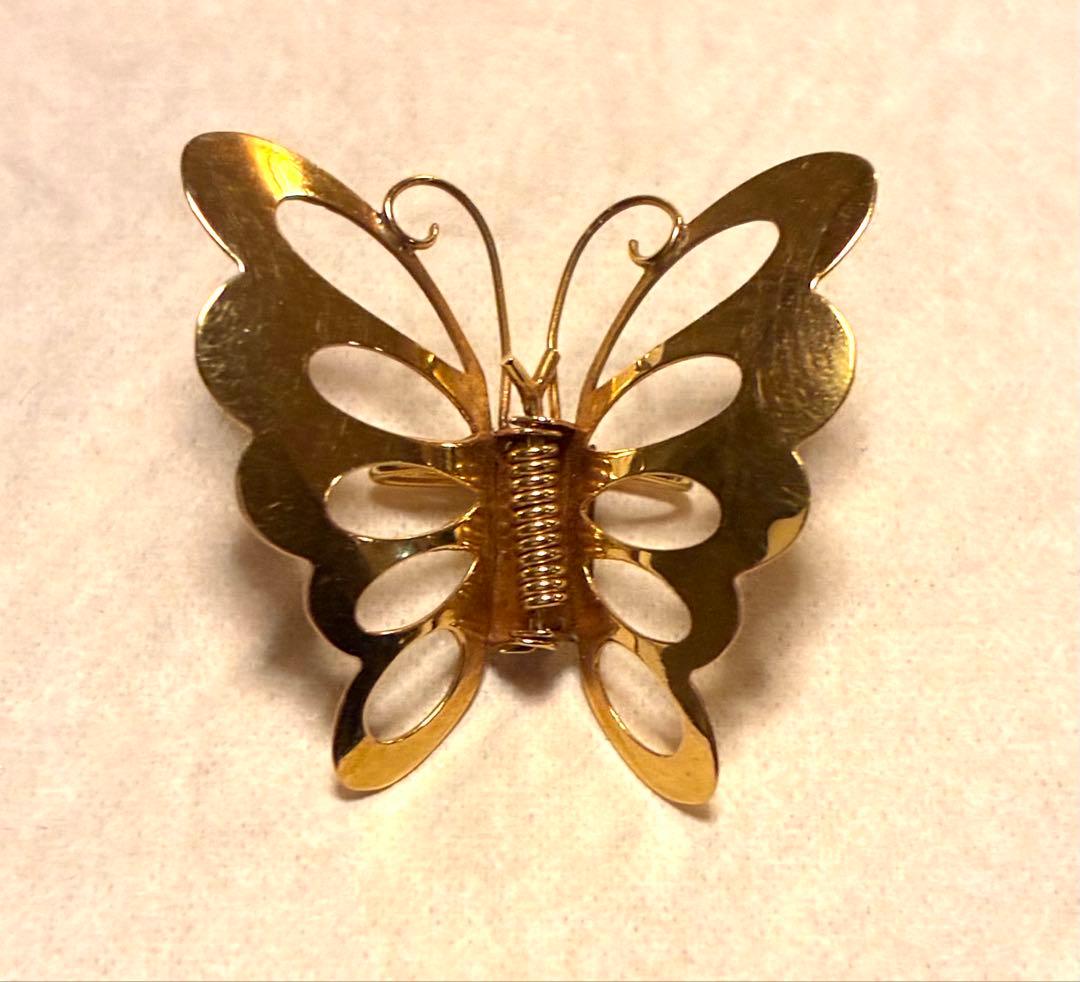 K18ゴールド 蝶のブローチ　2.4グラム