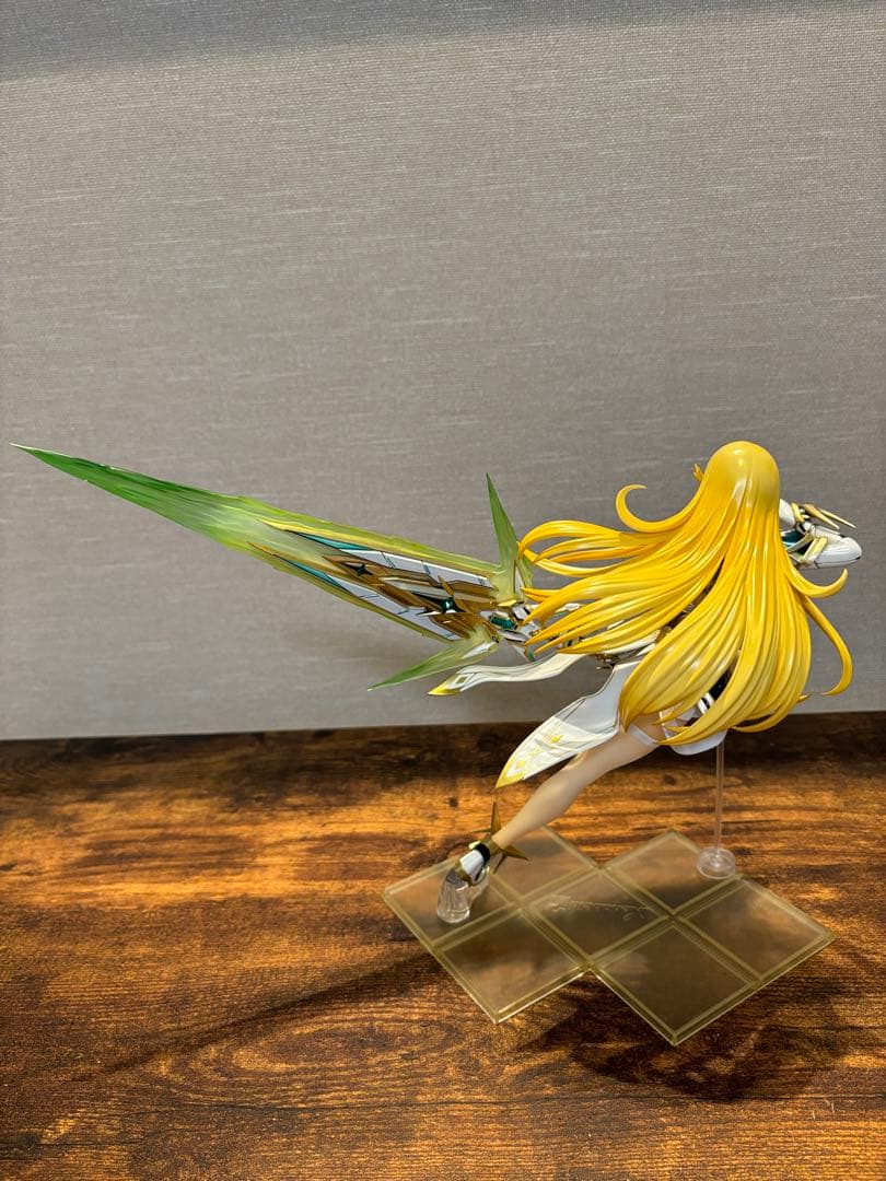 ゼノブレイド2 ヒカリ　フィギュア