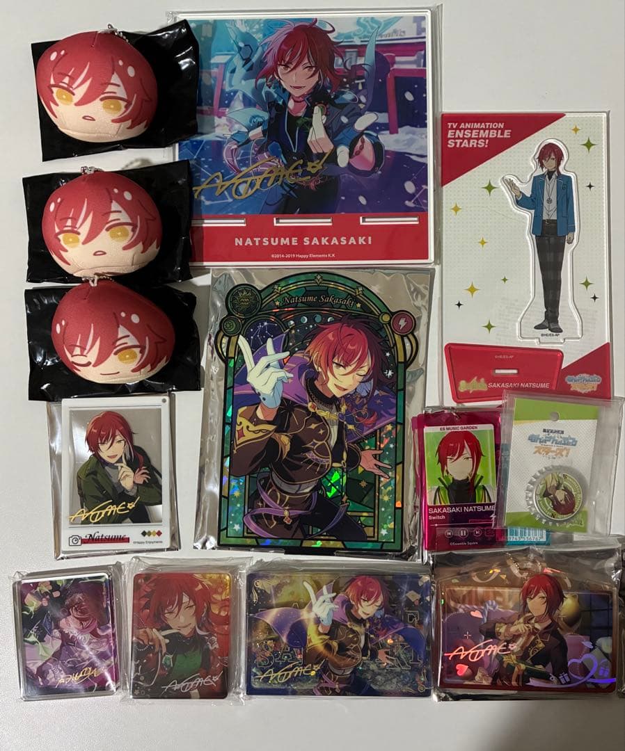 あんスタ　逆先夏目　アクスタ　缶バッジ　グッズ約60点　アクキー　おまんじゅう