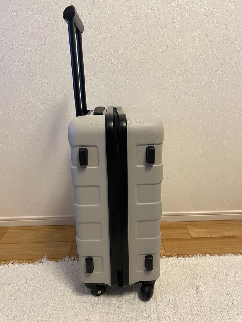 【無印】バーを自由に調節できる　ハードキャリーケース　TSAロック（鍵2本）付き