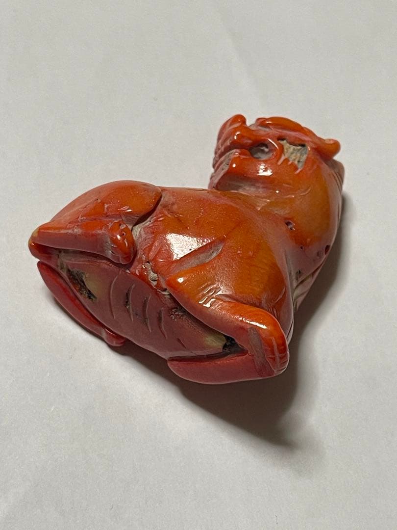 山珊瑚？珊瑚獅子の彫刻 置き物