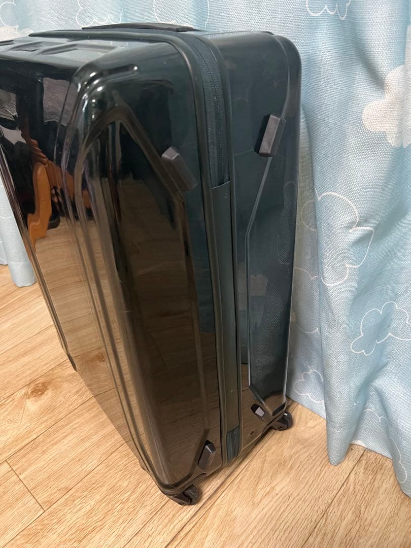 美品送料込‼️ ゼロハリバートン スーツケース /キャリーケース 軽量 6〜7泊