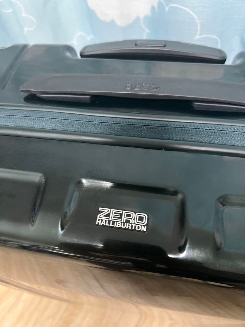 美品送料込‼️ ゼロハリバートン スーツケース /キャリーケース 軽量 6〜7泊