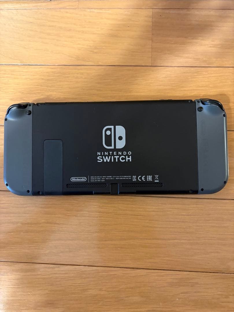 Nintendo Switch 本体 ブラックジャンク品 充電が弱い