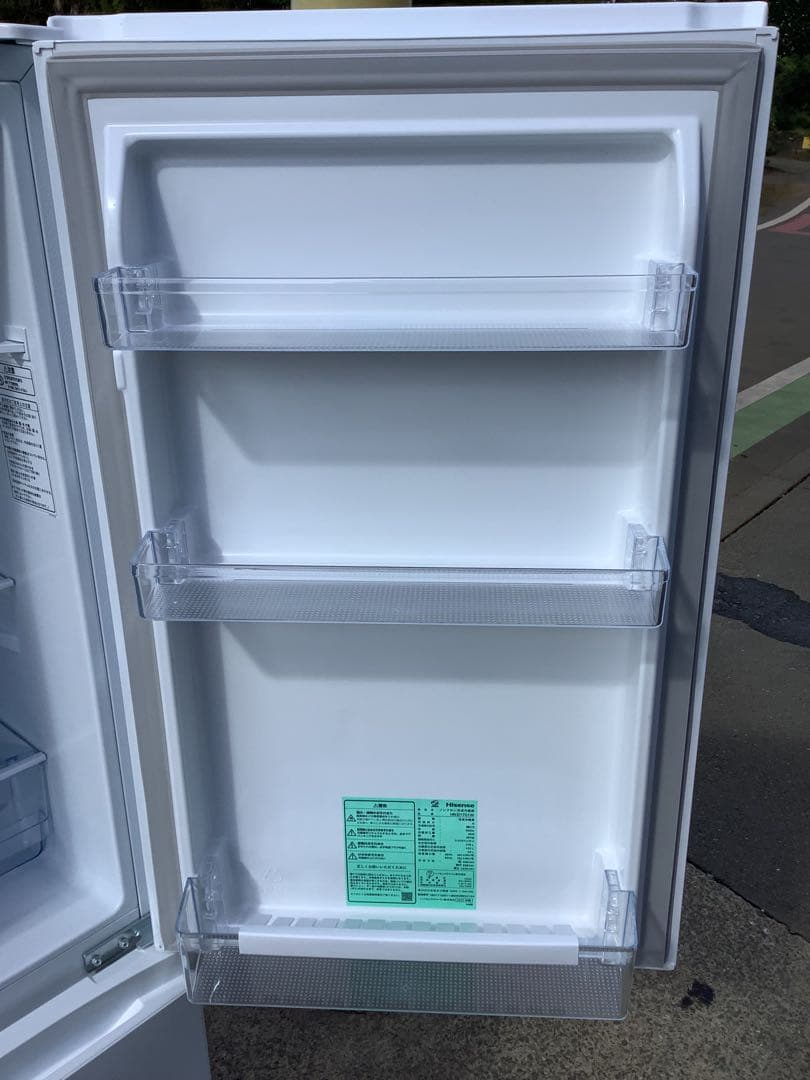 2025年製 ハイセンス 2ドア冷蔵庫 HR-D1701W 175L 白