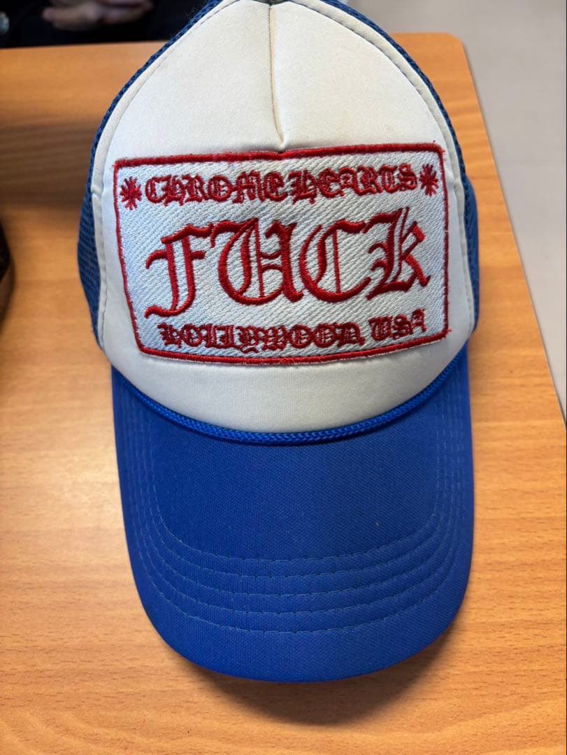 Chrome Hearts トラッカーキャップ