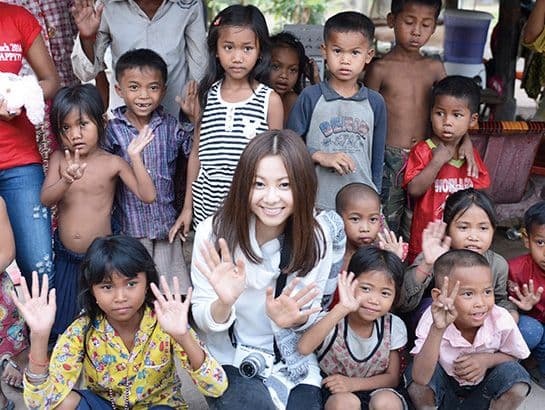 直筆サイン入り☆倉木麻衣カンボジア寺子屋プロジェクト絵本STAND BY YOU