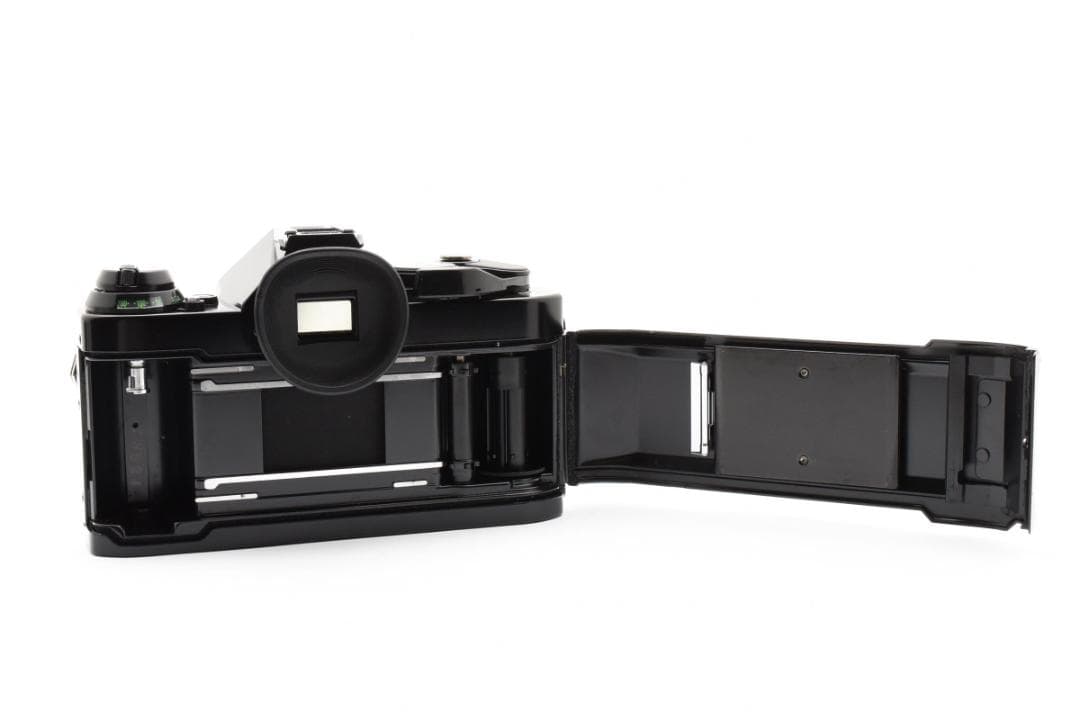 【美品】Canon AE-1 Program New FD 50mm F1.4