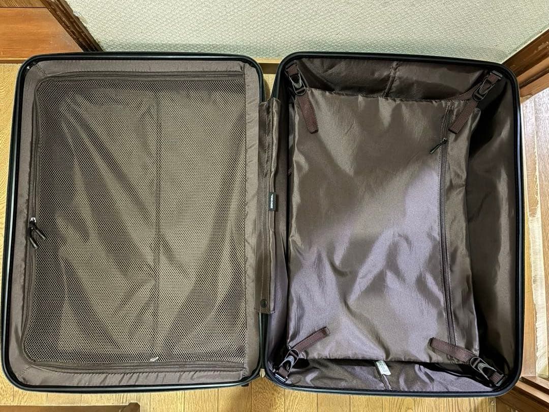 ZEROGRA ゼログラ ハードジッパーケース超軽量 大型Lサイズ