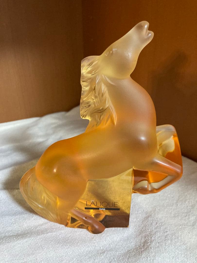 ラリック　馬　置物　アンバー　琥珀