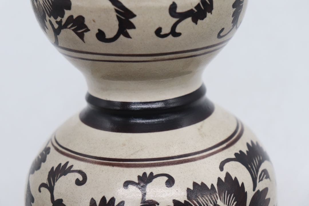 中国　磁州窯　瓢箪型瓶　送料込み1028