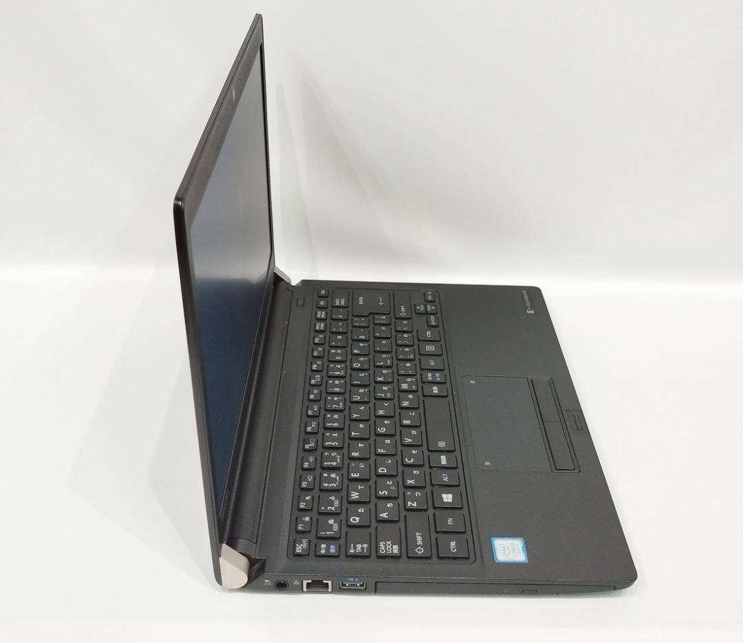 こばっしー Dynabook R73/H I3 8GB 256GB