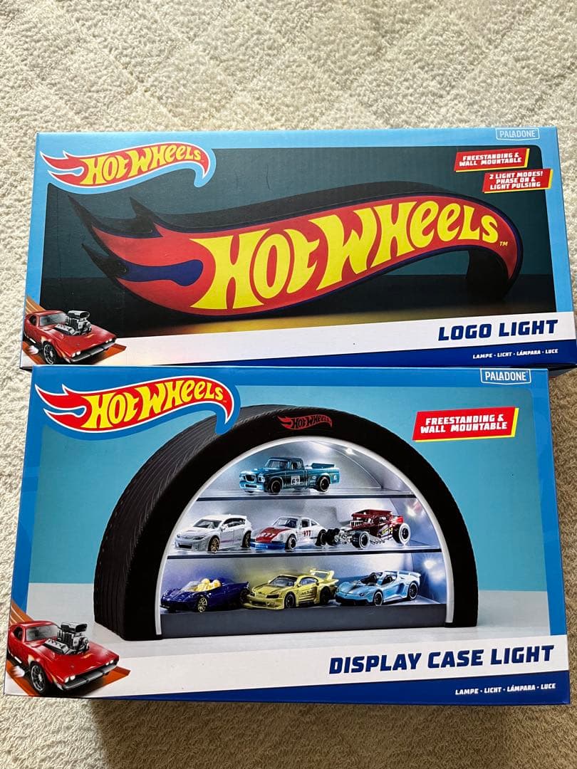【新品未使用】ホットウィール Hot Wheels ロゴライト & ディスプレイ