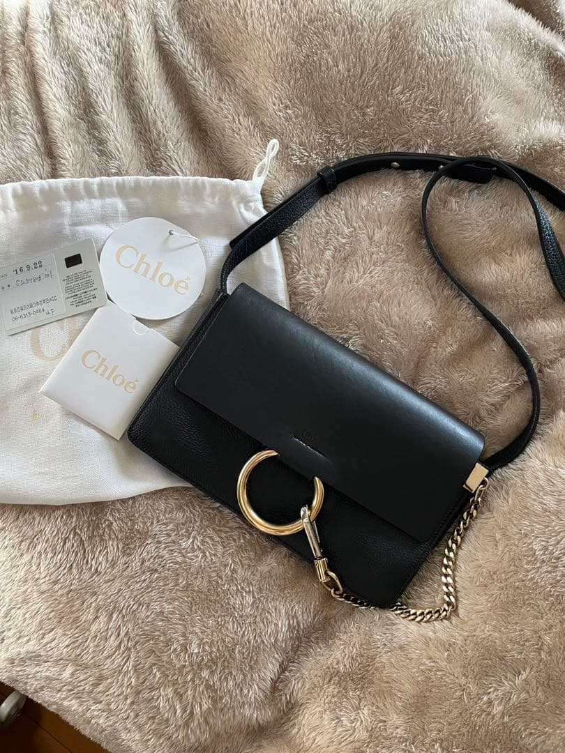 クロエ　フェイ　ショルダーバッグ　レザー