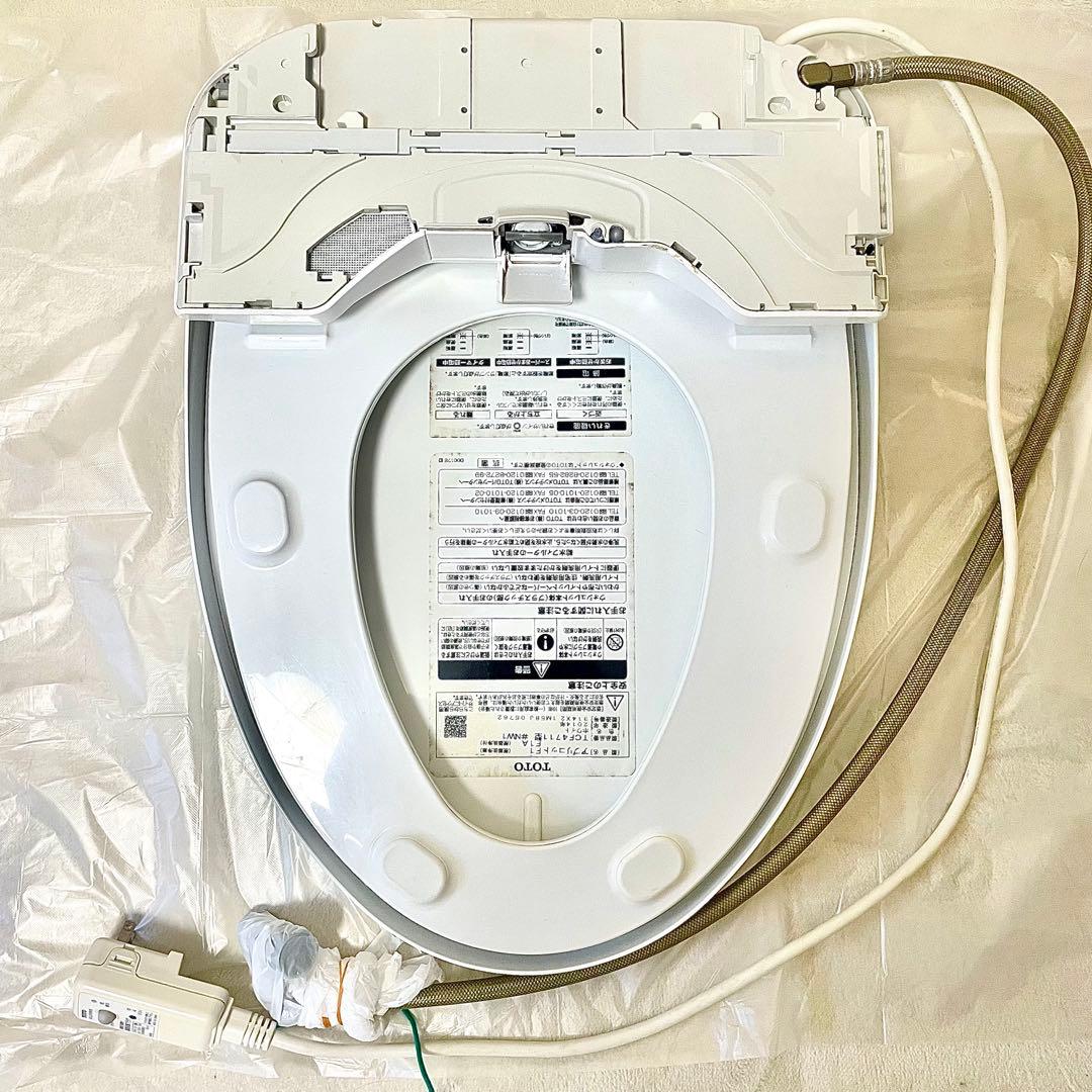 【値下げ交渉OK】ウォシュレット 温水洗浄便座 TOTO 白 リモコン付き