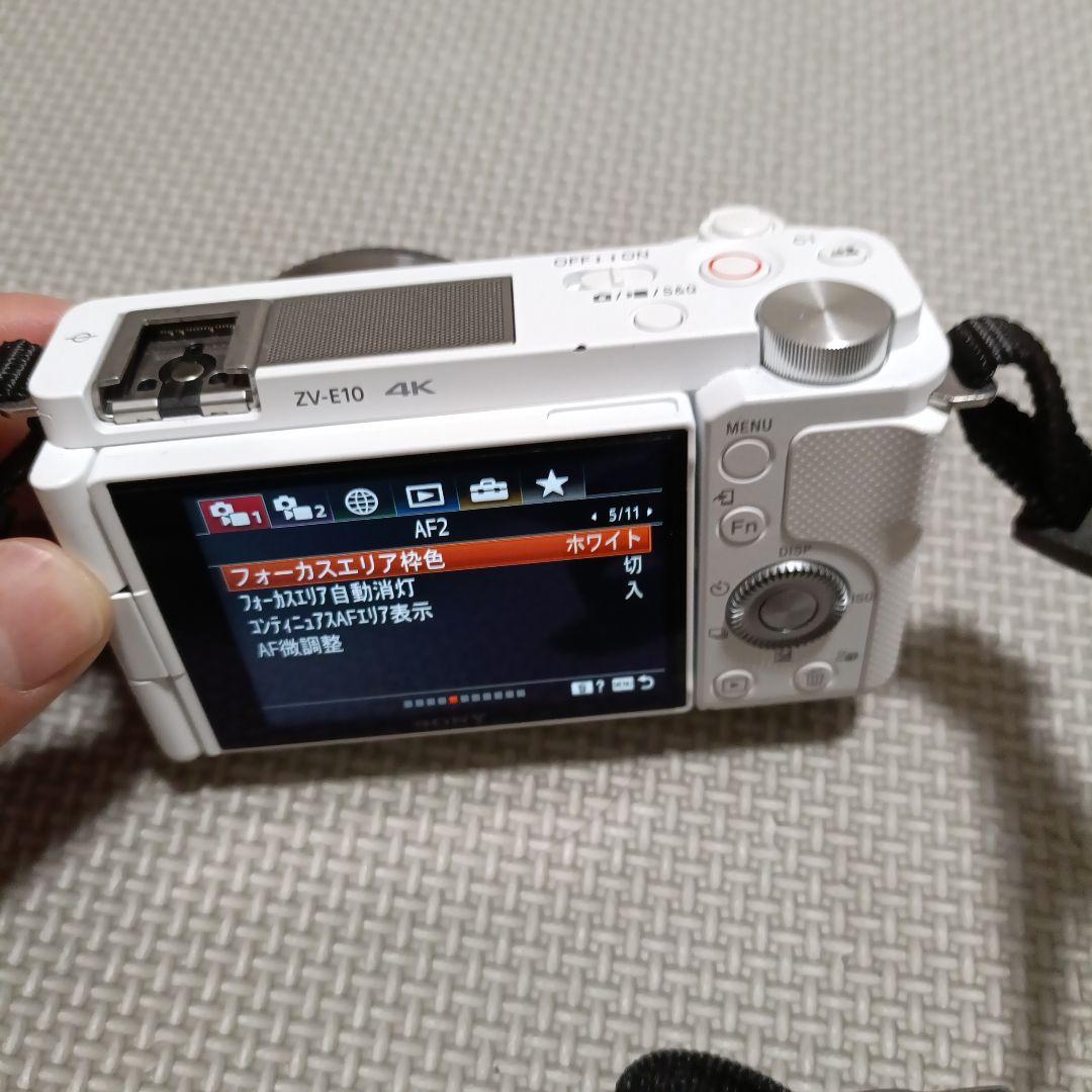 最終値下げSONY ZV-E10 ホワイト ミラーレスカメラ 本体