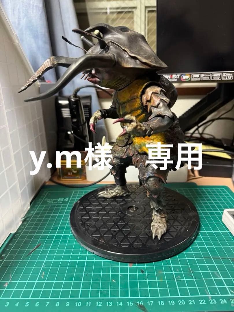 y.m 　ビリケン商会　アントラー完成品　ウルトラマン