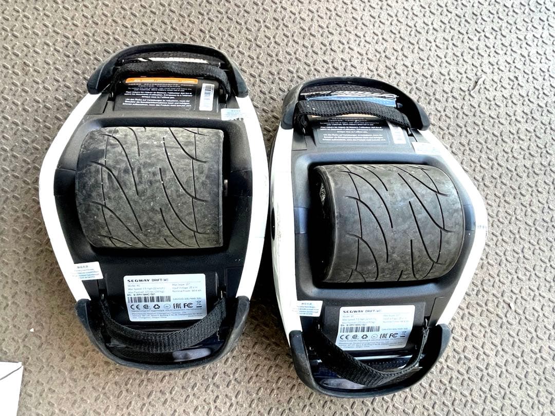 Segway Drift W1 電動スケートボード