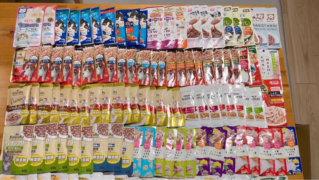 猫ちゃんのおやつ・ごはん115個　焼きかつお5個