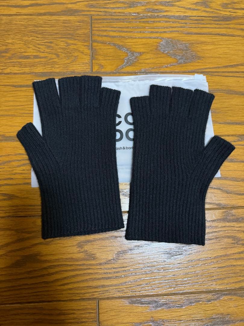 cash&barba キャッシュベイビー オープンフィンガーグローブ　ブラック