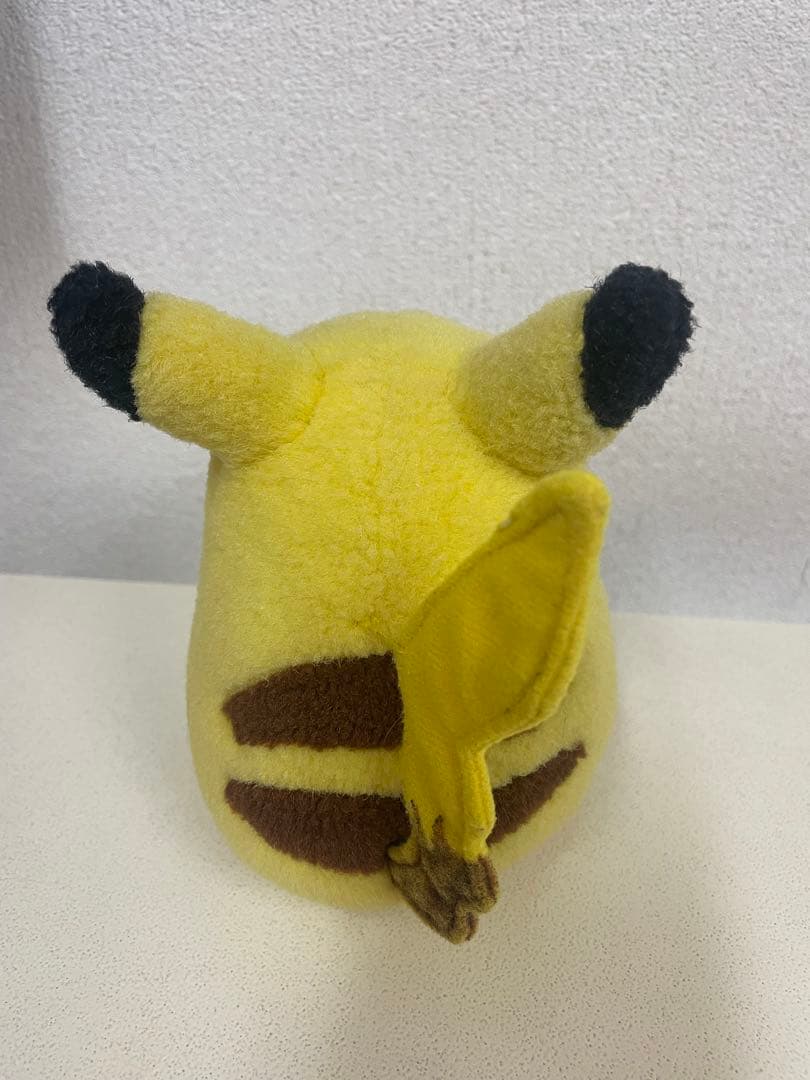 ピカチュウ TOMY 初期　ぬいぐるみ