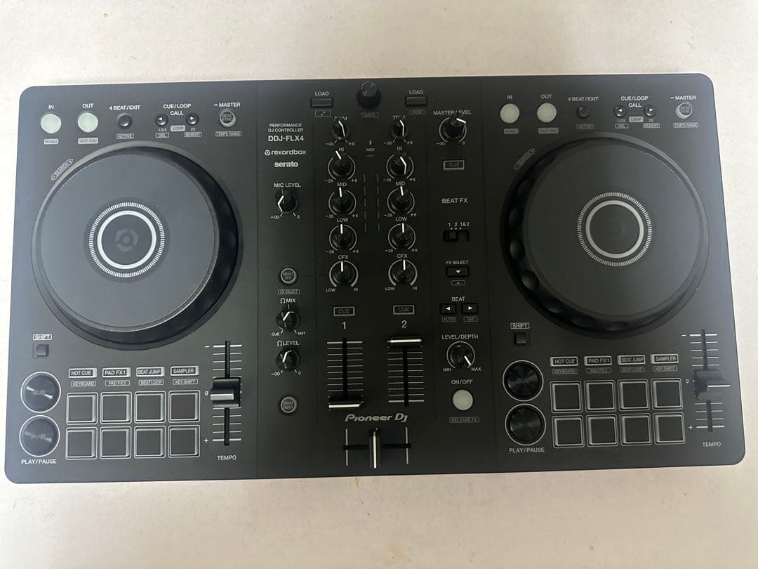 ddj-flx4 カバー付き