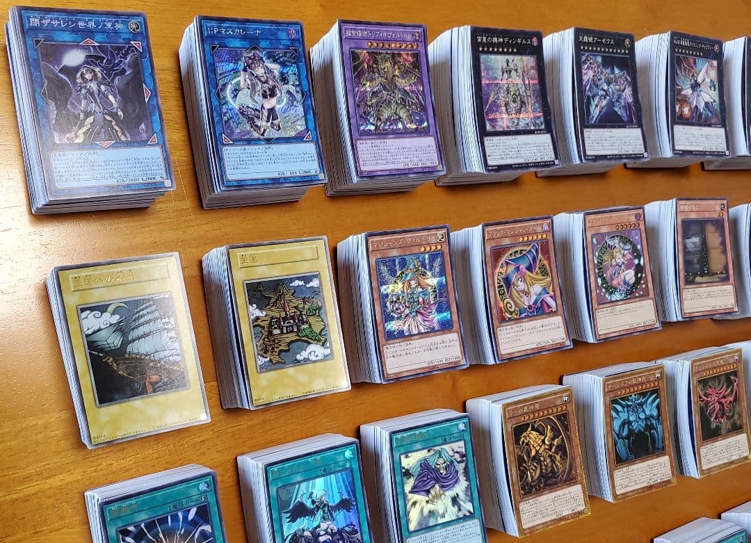 遊戯王　スーパーレア以上まとめ売り　3600枚以上セット　全日本語版　実用性大量