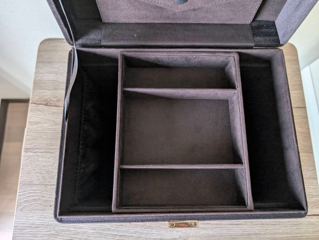 [非売品]LA MER ドレッサー コスメ／ジュエリーボックス　布袋付き