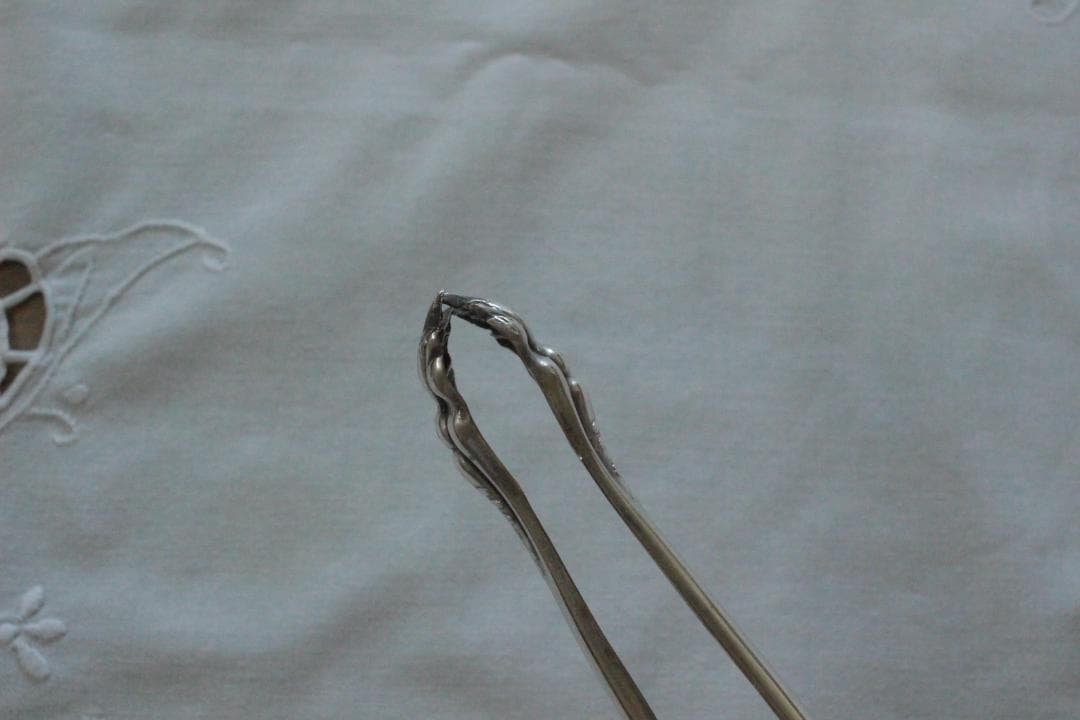 【B】シルバーコーティングのトング/野獣の足・フランスアンティーク