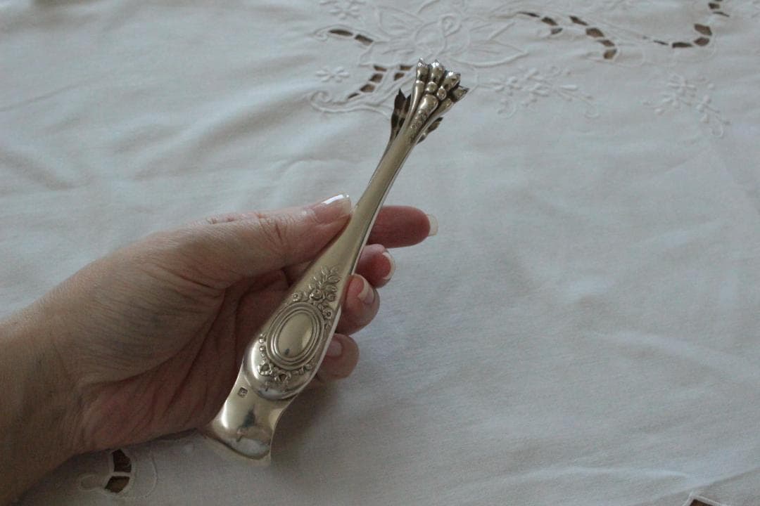 【B】シルバーコーティングのトング/野獣の足・フランスアンティーク