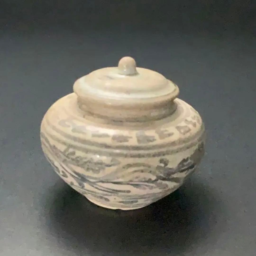 鉄絵蓋つき小壺　タイ　スンコロク　骨董　R1398ダM