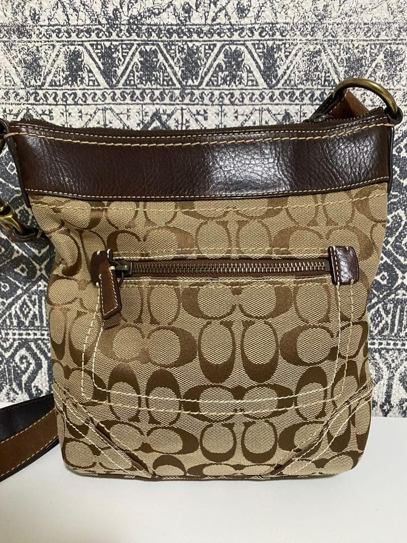 【美品】COACH コーチ シグネチャー ショルダーバッグ 斜め掛けかばん 茶色